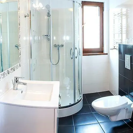 D.n. Center * מידזיזדרויה